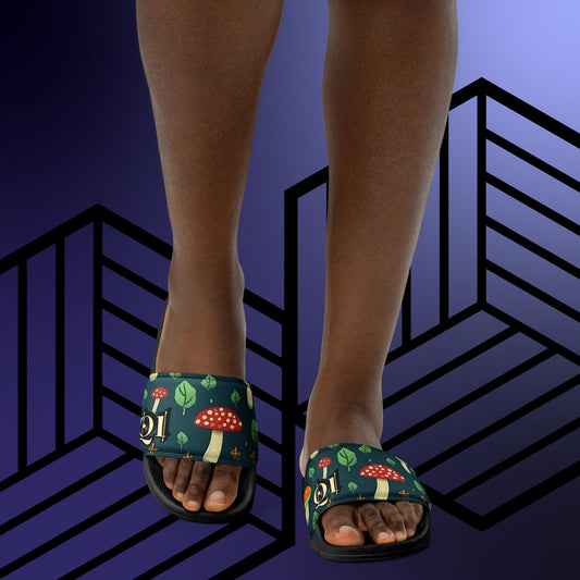 Cute Caps Women's slides